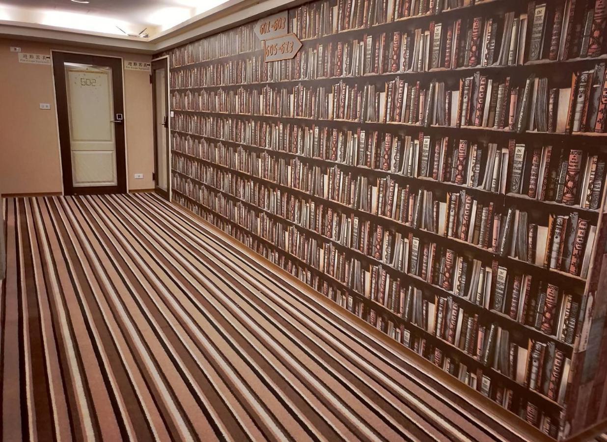 Sanduo Hotel Kaohsiung Bagian luar foto
