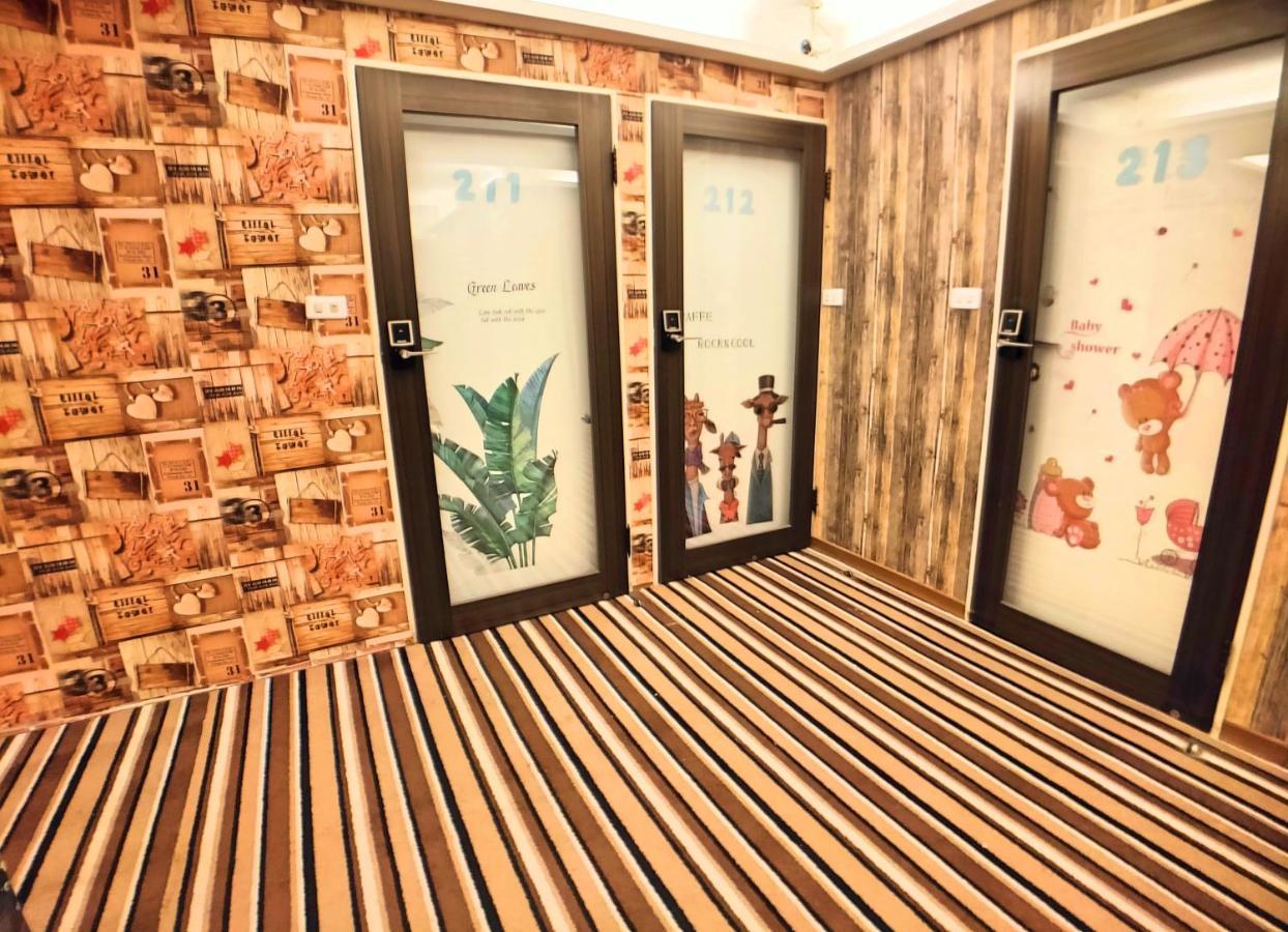 Sanduo Hotel Kaohsiung Bagian luar foto
