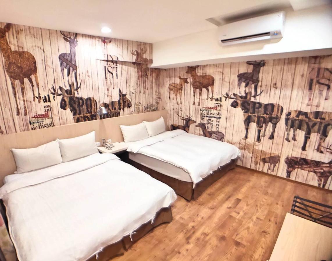 Sanduo Hotel Kaohsiung Bagian luar foto