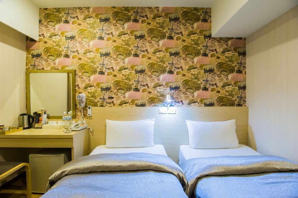 Sanduo Hotel Kaohsiung Bagian luar foto