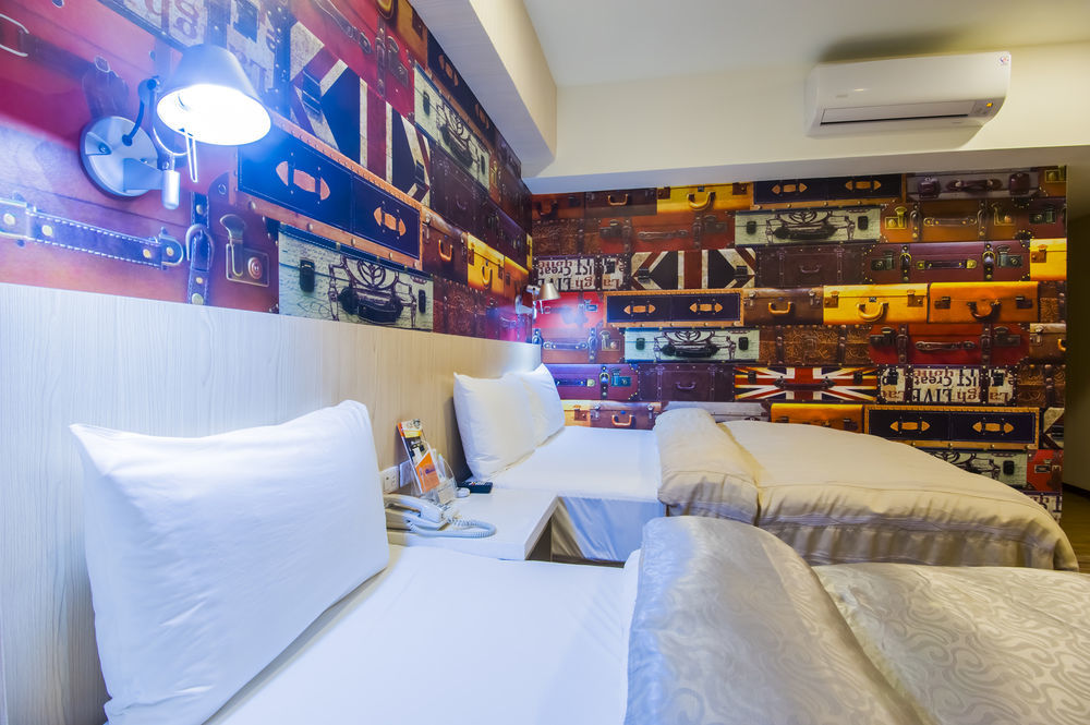 Sanduo Hotel Kaohsiung Bagian luar foto